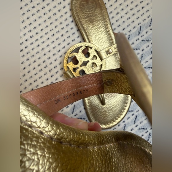 Tory Burch Gold Sandals 9.5 - Picture 6 of 10